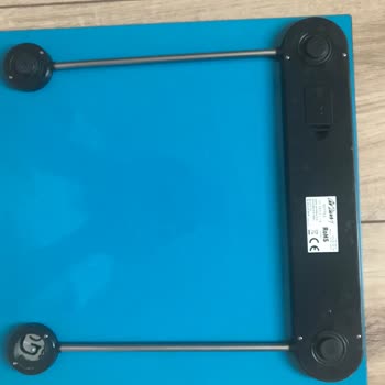 Arzum Marka Baskül Plastik Ayak Kırılması Nedeniyle Arızalanması