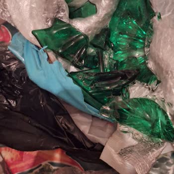 Aras Kargo Ürünümü Paramparça Teslim Etti.