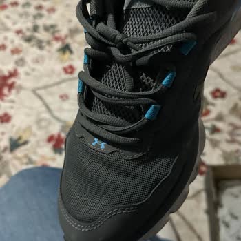 Under Armour Ayakkabılar Garanti Yok