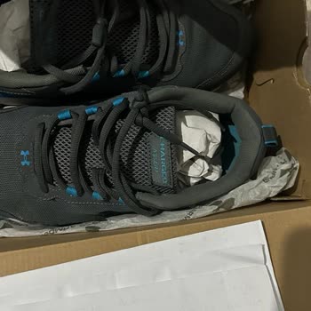Under Armour Ayakkabılar Garanti Yok
