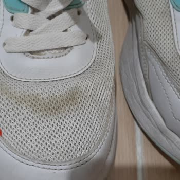 FLO Ayakkabı FLO Mağazasının Ayakkabı Sorunu