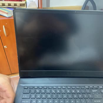 Yurtiçi Kargo'da Kırılan Laptop