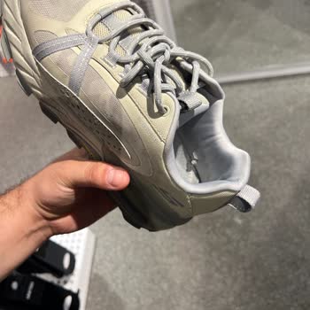 Skechers Ayakkabı Malının Arkasında Durmuyor