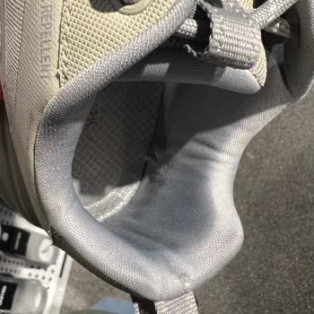 Skechers Ayakkabı Malının Arkasında Durmuyor