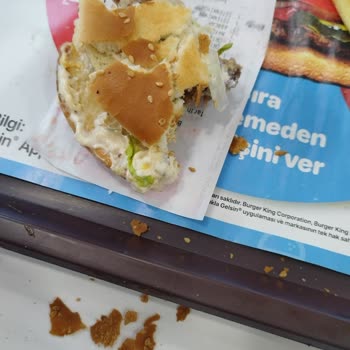 Burger King Ekmekler Taze Değil