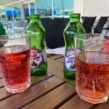 Beypazarı Maden Suyu Ürün İçeriği Ve Rengi.