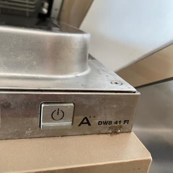 Teka Bulaşık Makinesi Sepetinin Pastan Kırılması