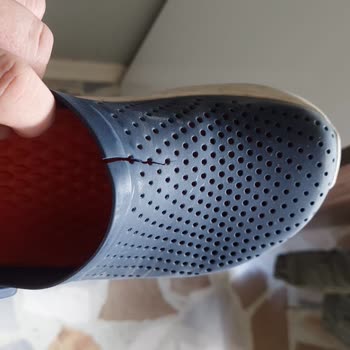 Crocs Terlik & Ayakkabı Crocs Almadan Önce Bu Şikayeti Okuyun