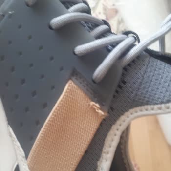 Skechers Defolu Ürün Gönderimi