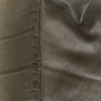 İba Medikal'den Aldığım Pantolonun Dikişi Yırtıldı, Firma Sorumluluğunu Kabul Etmedi