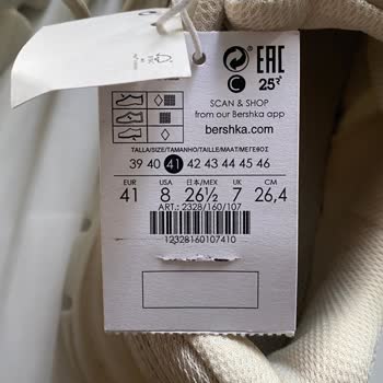 Bershka İkinci El Ürün Satıyor-Ayakkabıda Sümüksü İzler Ve Kıllar Var