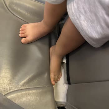 SunExpress Hava Yolları Oğlumun Koltuğu Kırıktı