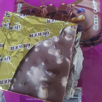 Ülker Çikolatalar Rengi Bozuk