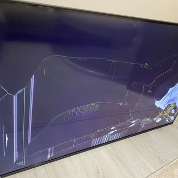 A101 Aldığım TV Kırık Çıktı, Asla İlgilenilmiyor.