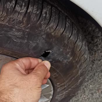Goodyear 3-4 Ay Önce Aldığım Sıfır Lastik Yarıldı