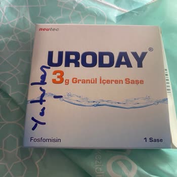 Merkez Eczanesi (Sarıyer) Muadil Diye Farklı Bir İlacın Sorulmadan Satılması