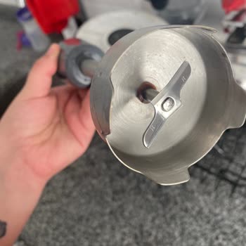 Arzum Paslanmış Komple Paslı Çok Kötü Kokuyor