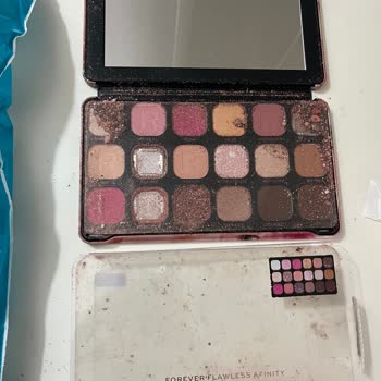 Watsons İletişim Kurabileceğim Kimse Yok