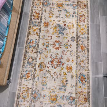 Gabardin Halı Kahya Halı'dan Aldığımız 5000 TL Değerindeki Halıda Sorun