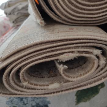 Gabardin Halı Kahya Halı'dan Aldığımız 5000 TL Değerindeki Halıda Sorun