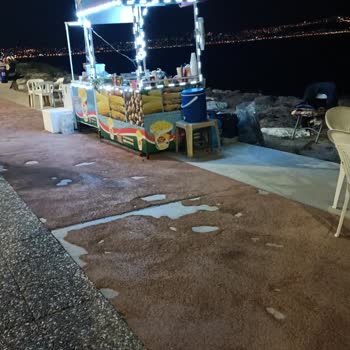 İzmir Büyükşehir Belediyesi Bostanlı Sahilde Semaver Dumanı