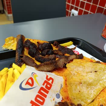 Donas Yanık Döner Ve İlgisizlik