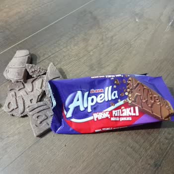 Ülker Alpella Çikolatası Bozuk Çıktı