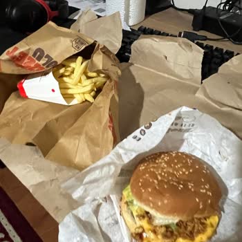 Burger King Yanlış Ürün Teslimatı!