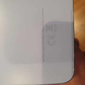 Samsung Telefon Flip Z4 Ekran Katlanması