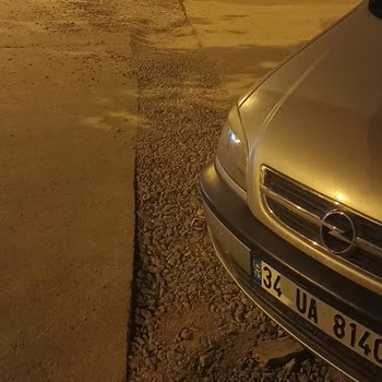 İBB - İstanbul Büyükşehir Belediyesi Düzensiz Çalışmalar Ve Yol Sorunu