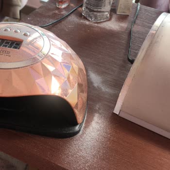 Nihal Nail Ataköy (Nail Art Studio) İlgisizliği Ve Baştan Savması