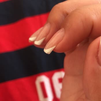 Nihal Nail Ataköy (Nail Art Studio) İlgisizliği Ve Baştan Savması