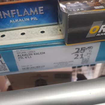 A101 Harbiş Mağazasında Etiket Ve Kasa Fiyatları Farklı
