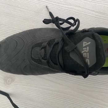 Lescon Krampon Bağcık Ve Yırtık Sorunu