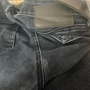 Mavi Deforme Olan Mavi Jeans Pantolon Lar