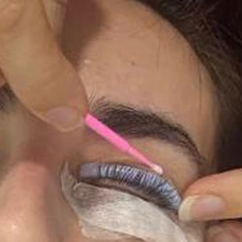 Aymira Koçaklı Yaşam Merkezi Kirpik Liftingim Lifting Değil Perma Oldu