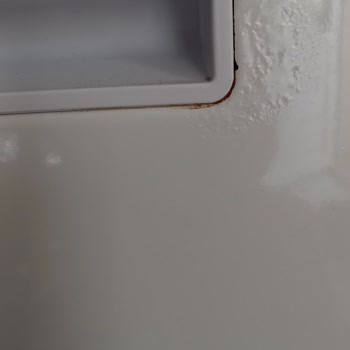 Arçelik Bulaşık Makinesi Kapakta Soyulma