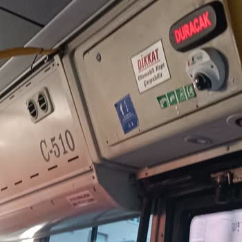 İETT - İstanbul Elektrik Tramvay Tünel Bu Çivinin Belediye Otobüsünde Ne İşi Var?