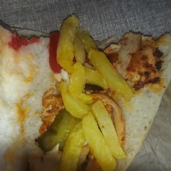 Harbi Döner Zübeyde Hanım Şubesinden Aldığım Üründen Böcek Çıktı