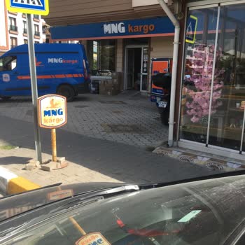 MNG Kargo Açık Şube Getirdiğim Kargoyu Teslim Almıyor