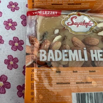 A101 Tarihi 1,5 Ay Geçmiş Seyidoğlu Bademli Helva Ürününü Satıyor