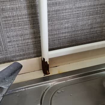 IKEA Sunnersta Mutfak Rayı Pas Sorunu