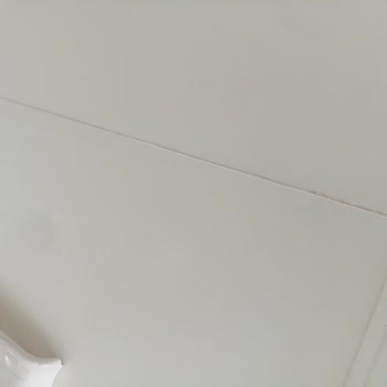 Belenco Geçmeyen Lekeler Üzerinde Oluşan Lekeler Ve Kaybolan Beyazlık