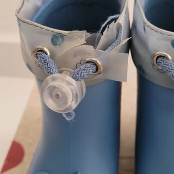 İgor Markalı Botlarımın Hatalı Üretildiği İçin Mağduriyet Yaşıyorum