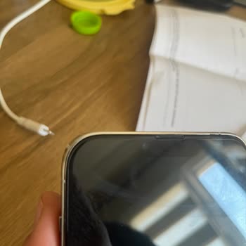 Bağdat Caddesindeki Apple Store Mağazası İlgilenmiyor