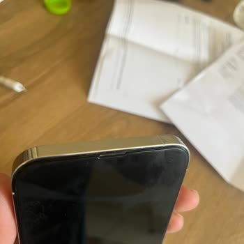 Bağdat Caddesindeki Apple Store Mağazası İlgilenmiyor