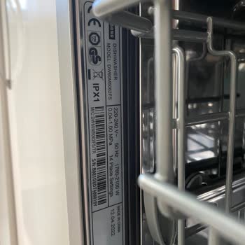 Samsung Bulaşık Makinesi İç Kısmı Paslandı