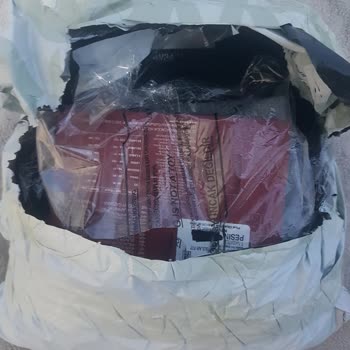 LCW Defolu Ürün Göndermiş Olması Ve Büyük Gönderilen Boxerı Almamaları