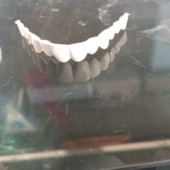 Dental Diş Protezi Yanılttı