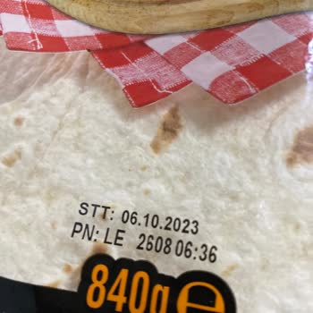 BİM Turuncu Lekeli Tortilla Ekmekleri